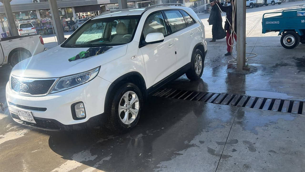 سلام عليكم سورنتو 2014 للبيع رقم اربيل سنويه مخلصه  كفاله عامه غير شبر بارد باب السايق سعر 155$ وبيها مجال قليل حك الجيه ***********
