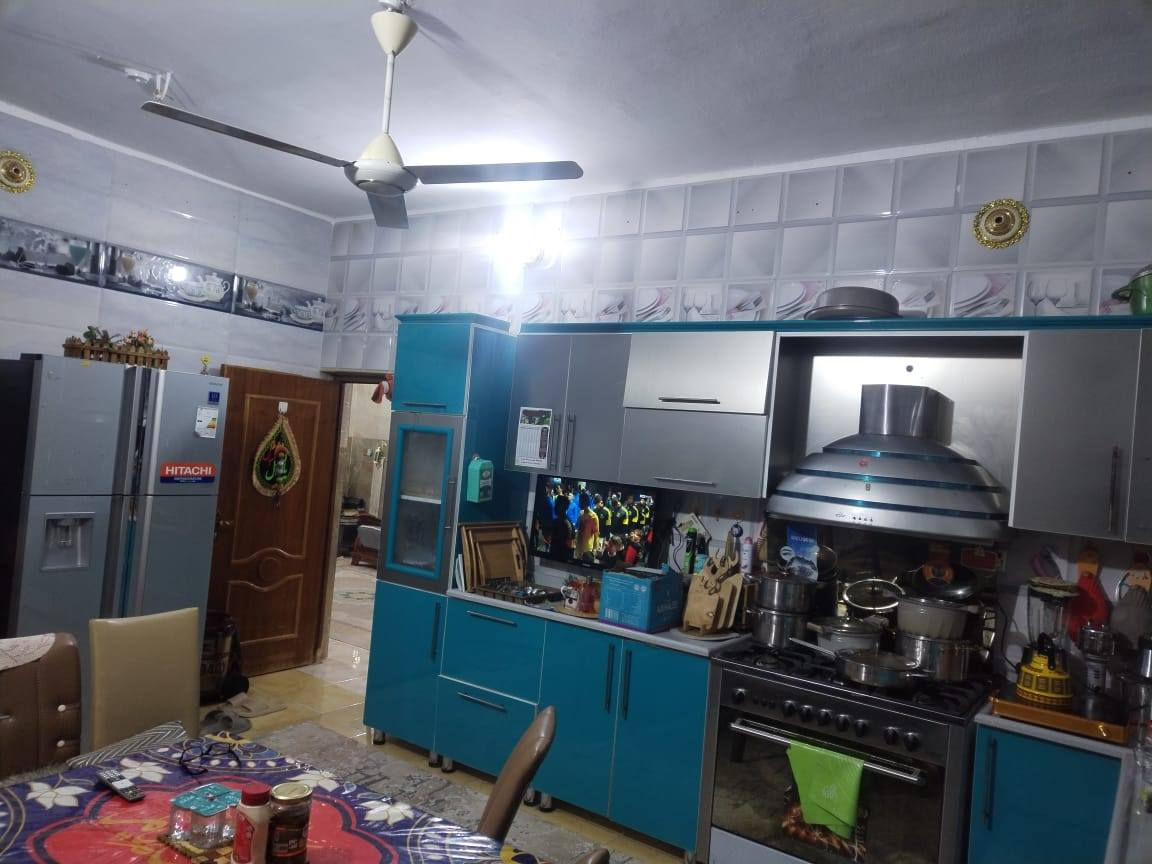 ✨🫧عقار تجاري 300م دار +محلات بدور العمال🫧✨

✨🫧 رقم الاعلان ((78)) 🫧✨

▫️المنطقة : ((دور العمال))

🫧نوع العقار : ((عقار تجاري))

▫️المساحة : ((300م))

🫧الوجه : ((10م))

▫️النزال : ((30م))

🫧عرض الشارع : ((20م))

▫️حالة  البناء : 
((الدار 1999
المحلات حديث))

🫧 عدد الطوابق : ((طابق ونصف))

🫧تفاصيل البناء:: 
الطابق الاول يتكون من: استقبال وهول ومطبخ وغرف نوم عدد (2) وصحيات ومحلات عدد(2)
الطابق الثاني يتكون من::غرف نوم عدد(1) طرمة

▫️أقرب نقطة :((مجمع الروان ))
 
✨و لمزيد من التفاصيل يرجى التعليق (((ب تم)))

✨او زياره مقرنا الكائن في الخاجية شارع 40 مجاور الابتسامة الذهبية

 او الاتصال على الرقم 
***********
