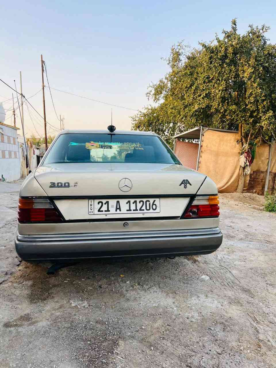 سلام عليكم موديل ٨٦
مارسدس دب حجم300
كير كهربائيات خير من الله 
تخم تاير رقم سليمانيه بسمي سنويه ٢٩
مكينه بطه ٣٠٠٠
فقط المكينه بيهه يطق بس تمشي خير من الله 
مكاني بابل ***********
بيع ٤٨ او مراوس
