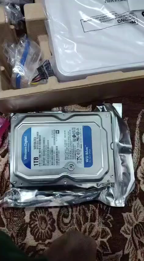 سستم 4كامرات  Hikvlslon  مع هارد 500 مميزات الكامره 20   متر ليلي  تكون عدستها 2.8 عدسه مفتوحه 2كامرى صوت وصوره و2صوره توجد ميزه في الكامرات تشتغل بنظام المستشعر الحراري (الحساس)


**إذا كنت صاحب هذا الإعلان وتريد حذفه لأي سبب، رجاءا أرسل رسالة إلى الدعم الفني**