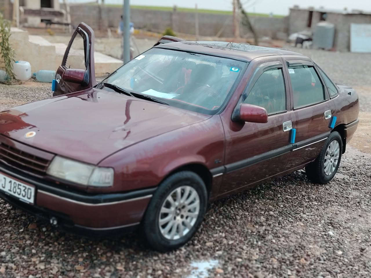 فكترا حجم ١٨ موديل ٩١ بأسمي اني كير محرك شرط سعرها ٤٠ وبيها مجال ***********
