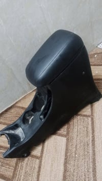 قطع غيار سيارات • للبيع