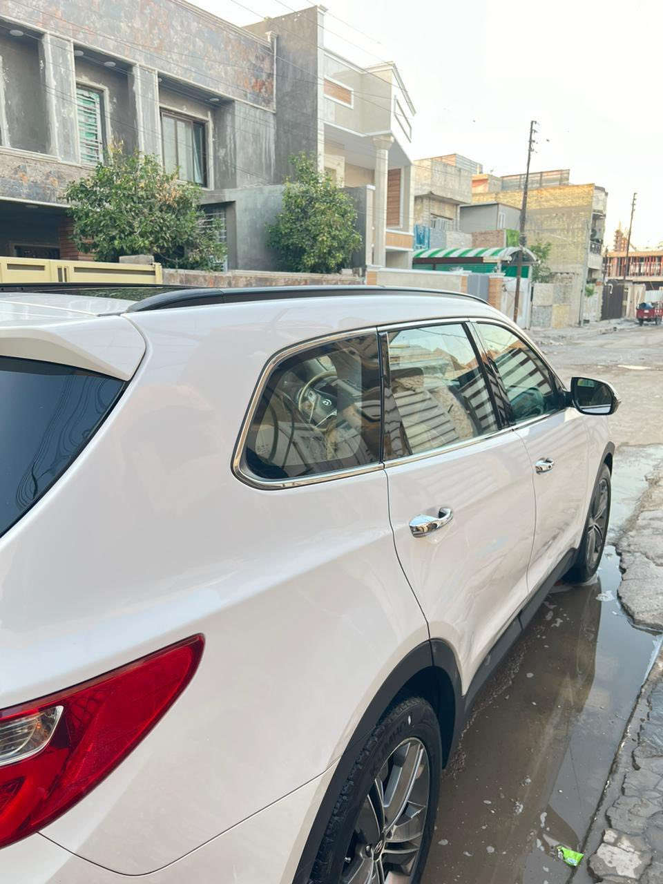 السلام عليكم
سنتافي كراند خليجي للبيع موديل 2014 
***********
