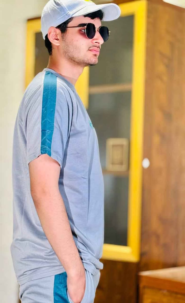 جديدنا تراك صيفي ❤️🖤

تراك شبابي صيفي بستايل سبورت خامة قطن فانيلة بارد 🖤

القياسات : L / XL / XXL / XXXL / ‼️ هذا الموديل شبابي يلبس أكبر قياس وزن 80 كيلو✔️

السعر  18 الف 
🚘يوجد خدمة توصيل لجميع محافظات العراق 5الاف🚘 بغداد, العراق


**إذا كنت صاحب هذا الإعلان وتريد حذفه لأي سبب، رجاءا أرسل رسالة إلى الدعم الفني**