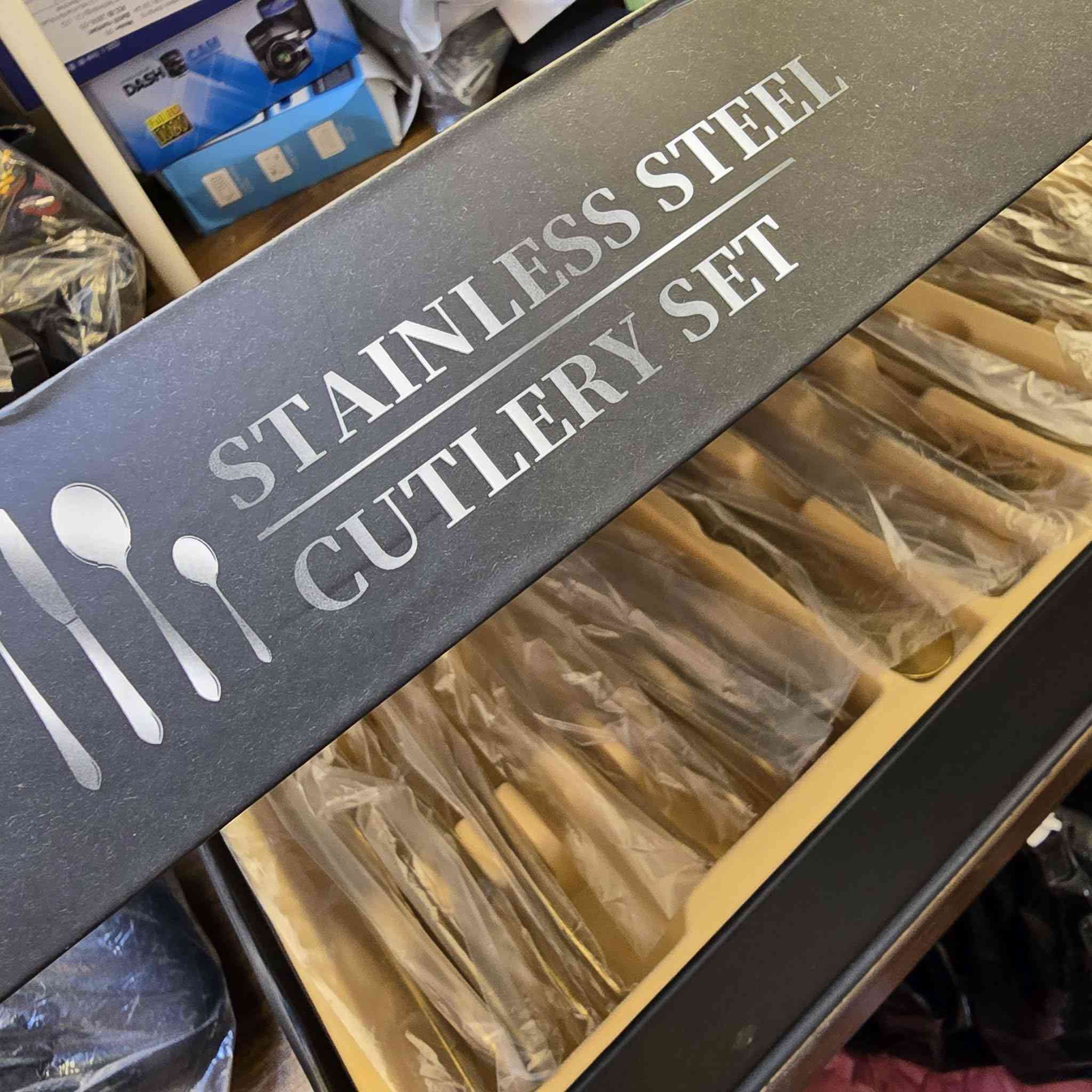 سيت ملاعق وشوكات وسكاكين سعر ١٥ الف


**إذا كنت صاحب هذا الإعلان وتريد حذفه لأي سبب، رجاءا أرسل رسالة إلى الدعم الفني**