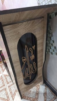 طاولة • مستخدم • جسر السريع