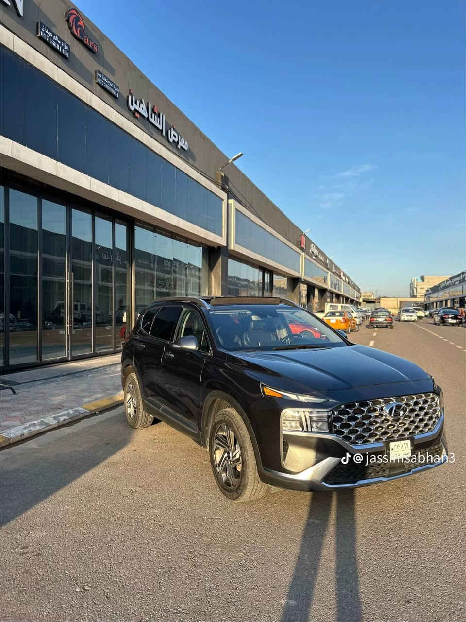 السلام عليكم سنتافي موديل 23 فول مواصفات اعلى فئه وارد امريكي لون فيراني حادثها موضح بالصورة جاملغ جهة السابق وباب السائق امبدل اصلي مصبوغ بدون دواخل ماشية 55 منفيس تترقم نينوى وجميع المحافظات غير ترقيم شمالي السيارة جاهزة شرط كير ومحرك تنفس طبيعي بدون توربو السياره بيها موصفات خير من الله تعال عالخاص وتدلل اخابر على رقم *********** العنوان موصل الأيسر المعارض الجديد معرض علي العبيدي
