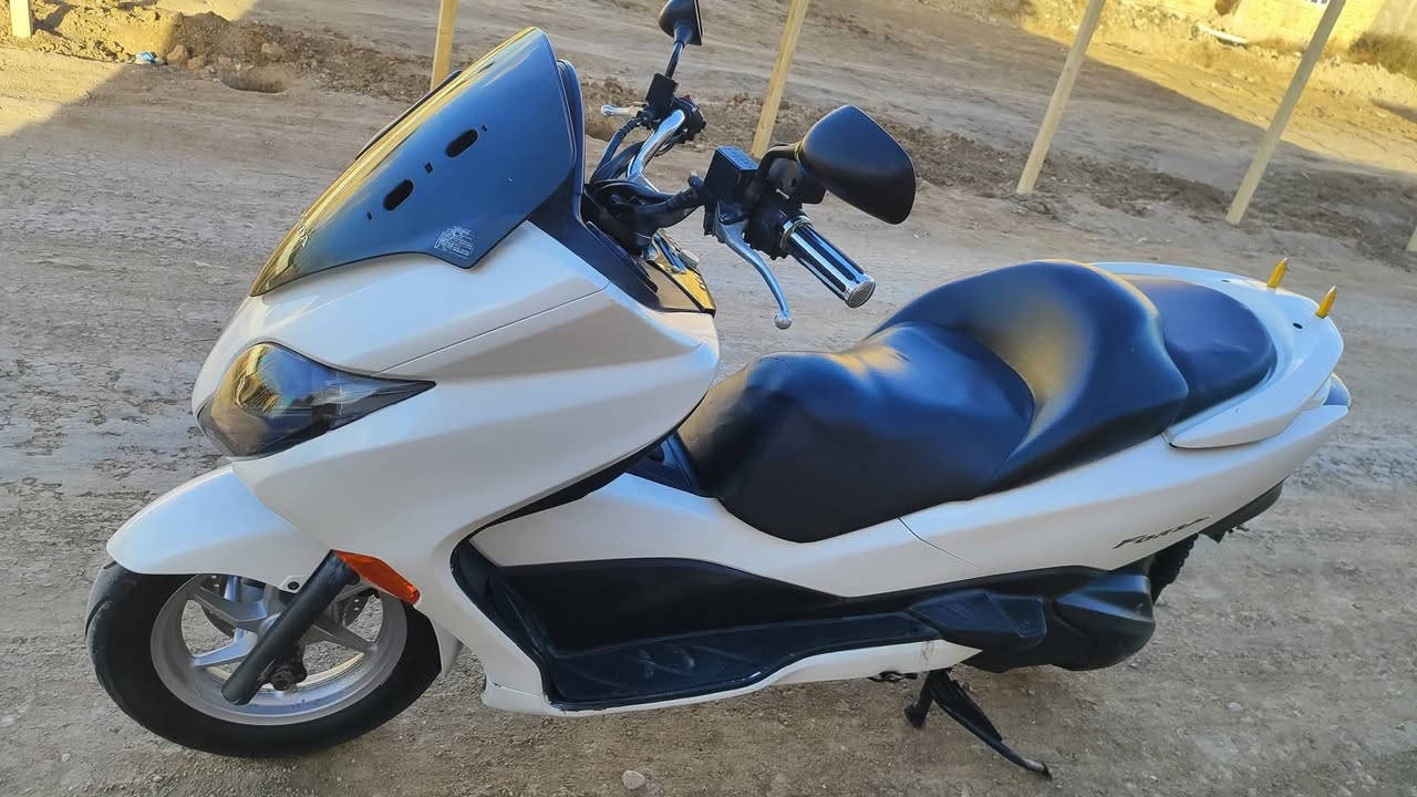 فورزا 010، S7,  مسجل بلاد. مكينة مكفولة تخم تاير جديد كلج خلفي جديد ، بيها مواصفات هوايه ، للتواصل  واتساب 
***********
