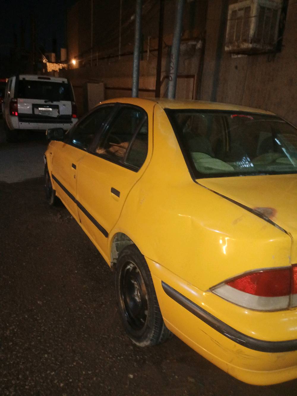 عنواني النجف حي العسكري مكتب رشيد 
سمند منديل 2012 عليهه هيئه وغرامه نص عل مشتري ونص عل بائع رقمهه صدامي نجف 