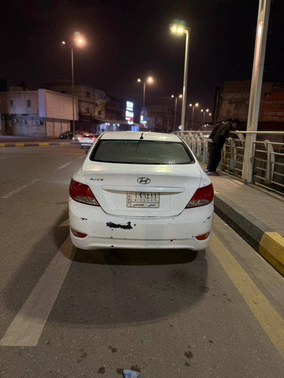 سيارة اكسنت مديل 2017وارد خليجي رقم مثنى لسياره بأسمي تحويل ثاني يوم حره  سنوية لل30 ، الضرر المدكر الخلفي وملاحظات كذالك ،سونار الفحص موجود المكان البصرة العشار ،***********
