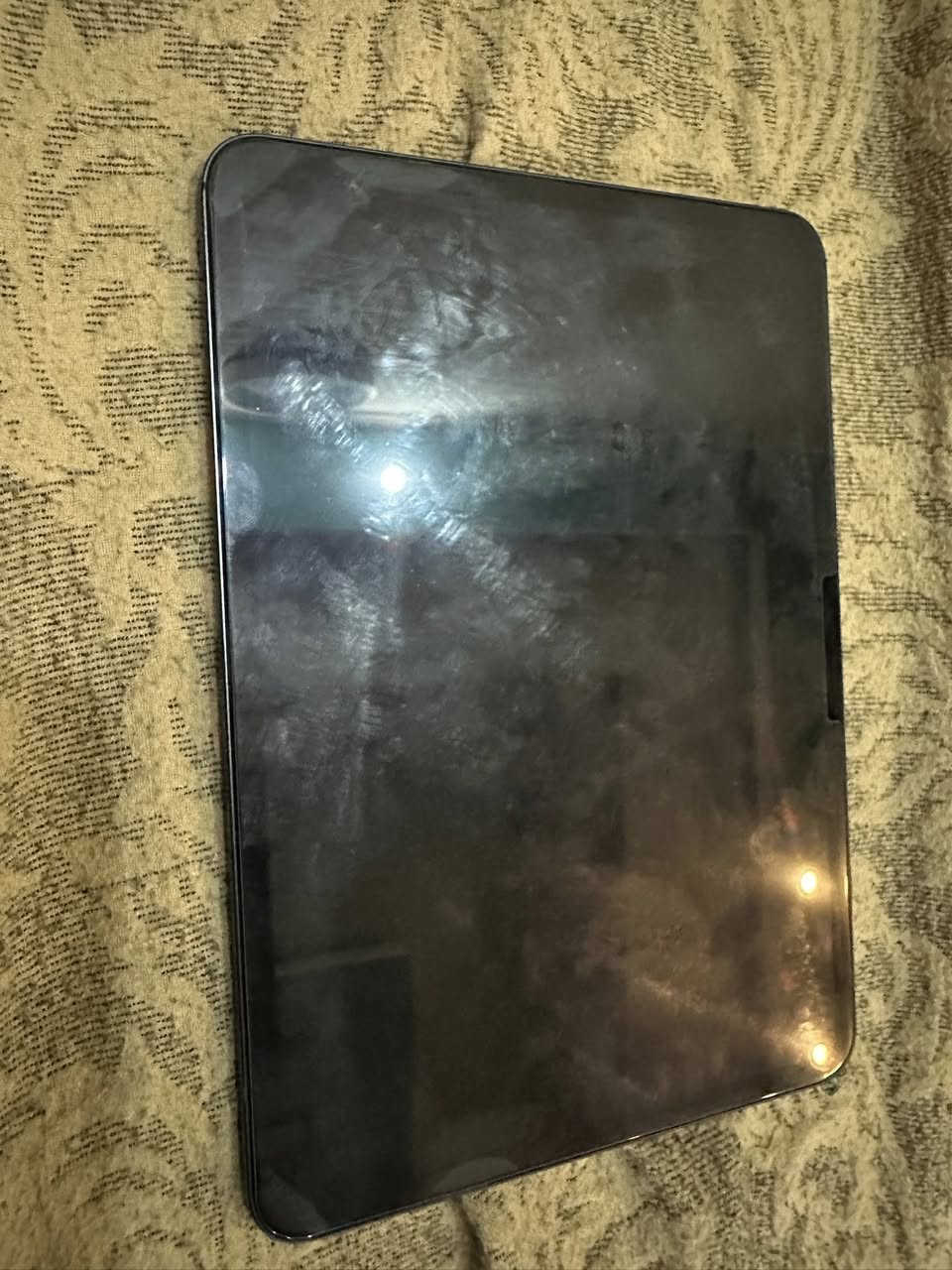 مساء الخير حبايب ايبادm4نضافه100‎%‎ البطاريه96 مشحون 156 الايباد كامل ملحقاته ويا+بل ببجي يموت الي يعجبه يذب سعره🤍.


**إذا كنت صاحب هذا الإعلان وتريد حذفه لأي سبب، رجاءا أرسل رسالة إلى الدعم الفني**