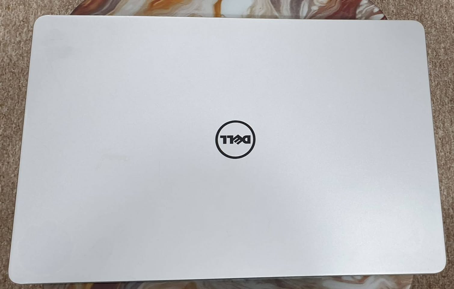 حجم 17.3وكرت خارجي وشاشة لمس
لابتوب ديل كوراي 7 
جيل 4 رام 8 هارد 512 ssd
حجم 17.3 وكرت شاشة خارجي 2 كيكا مع الداخلي 4 كيكا 
نضافة ممتازه مثل ما واضح بل صوره 
السعر 250 الف مكاني ديوانيه
توصيل متوفر بعربون فقط


**إذا كنت صاحب هذا الإعلان وتريد حذفه لأي سبب، رجاءا أرسل رسالة إلى الدعم الفني**