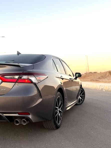 Toyota.camry2023seدخول جديد تفليش الاسعار 
ماشيه ٣٧الف 
المواصفات 
داخل ابيض ملكي 
تحديد مسار 
اشاره مري 
كشن كهرباء 
شفتات استيرن رياضي 
تحكمات استيرن 
شاشه ابل كاربلي 
تبريد شاشه 
كشنات جلد 
كاتي بدون لوحات بعد مامخرجه تتخرج باسم المشتري ٦٠ يوم 
الضرر نصف باب خلفي +هلال خلفي 
صور الضرر مرفقه 4T1G11AKOPU739479
للتواصل ***********
