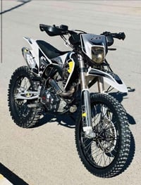 دراجه قفاز crx 300cc الدراجه ماشاءالله قويه كلش ومطابه 1000 كيلو تايرا...