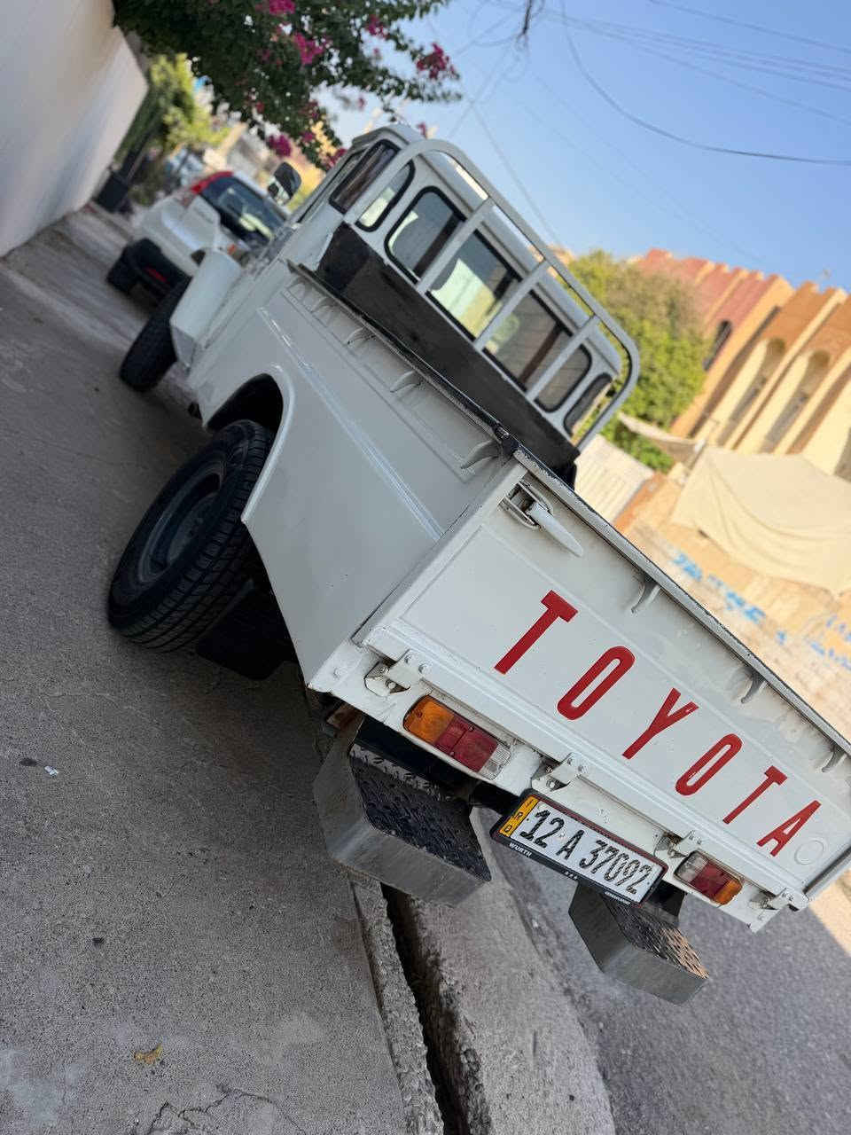 تویوتا لاندکروز1982
گیڕمەکینە بەشەرتەڕەقەم سنوی نوێیە2030نرخ65$شوین هەولیر*********** أربيل, العراق
