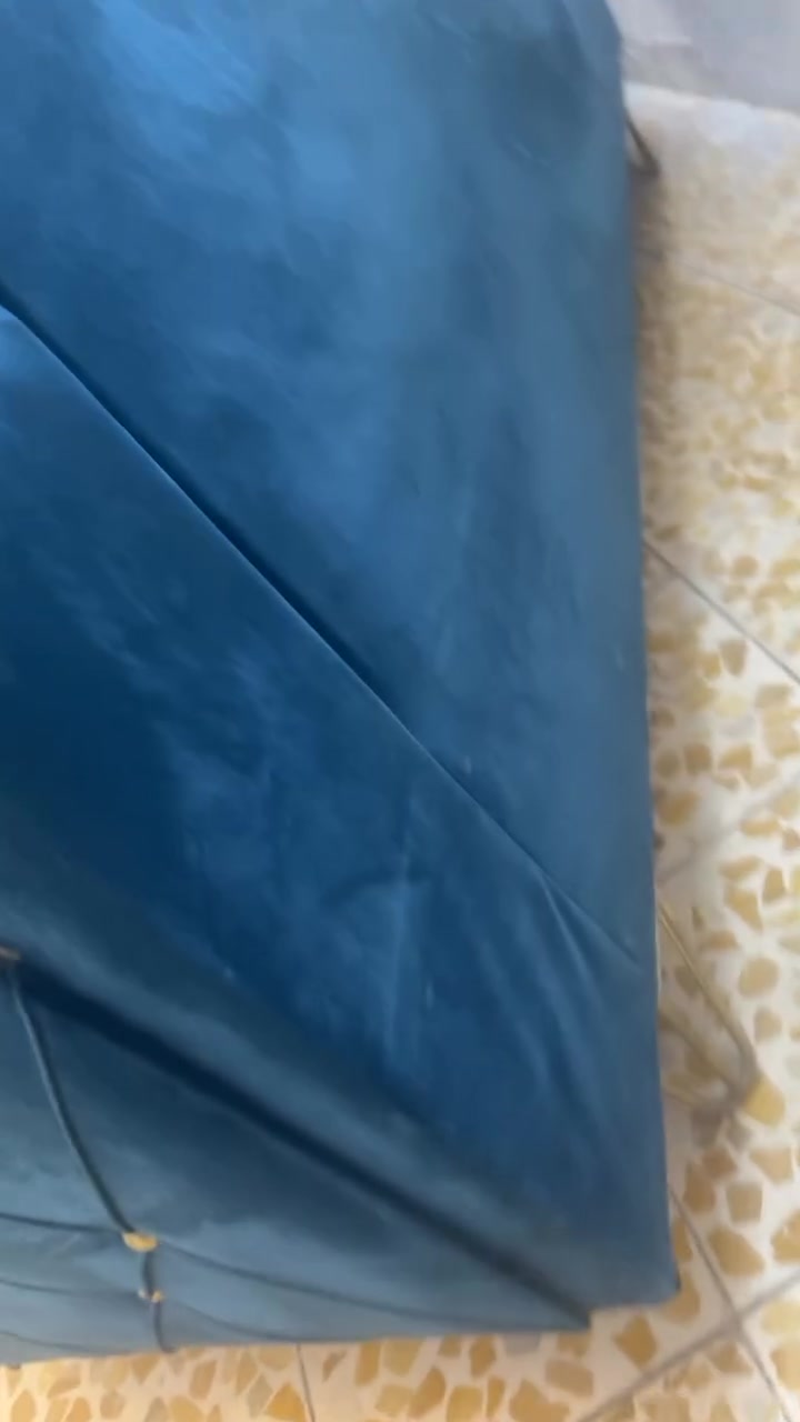 تخم للبيع


**إذا كنت صاحب هذا الإعلان وتريد حذفه لأي سبب، رجاءا أرسل رسالة إلى الدعم الفني**