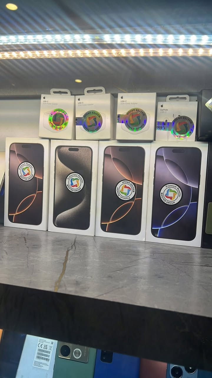 السلام عليكم ايفون 16 برو ماكس ذاكره 256 عربي ضمان ماستر 3 قطع بقن سعر القطعه قفل 1650 الف عنوان بغداد المشتل شارع الجامع 
ملاحظه قطعه وحده 15 برو ماكس ماستر سعرها مليون 500
*********** متواجد بكل البرامج
