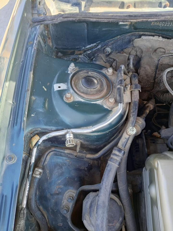 السلام عليكم  سياره كيا كريدوس موديل 96  كير اوتو رقم بابل دولي مداور ثاني يوم سياره جاهزه من كلشي السعر 28 وبي مجال قليل ***********
