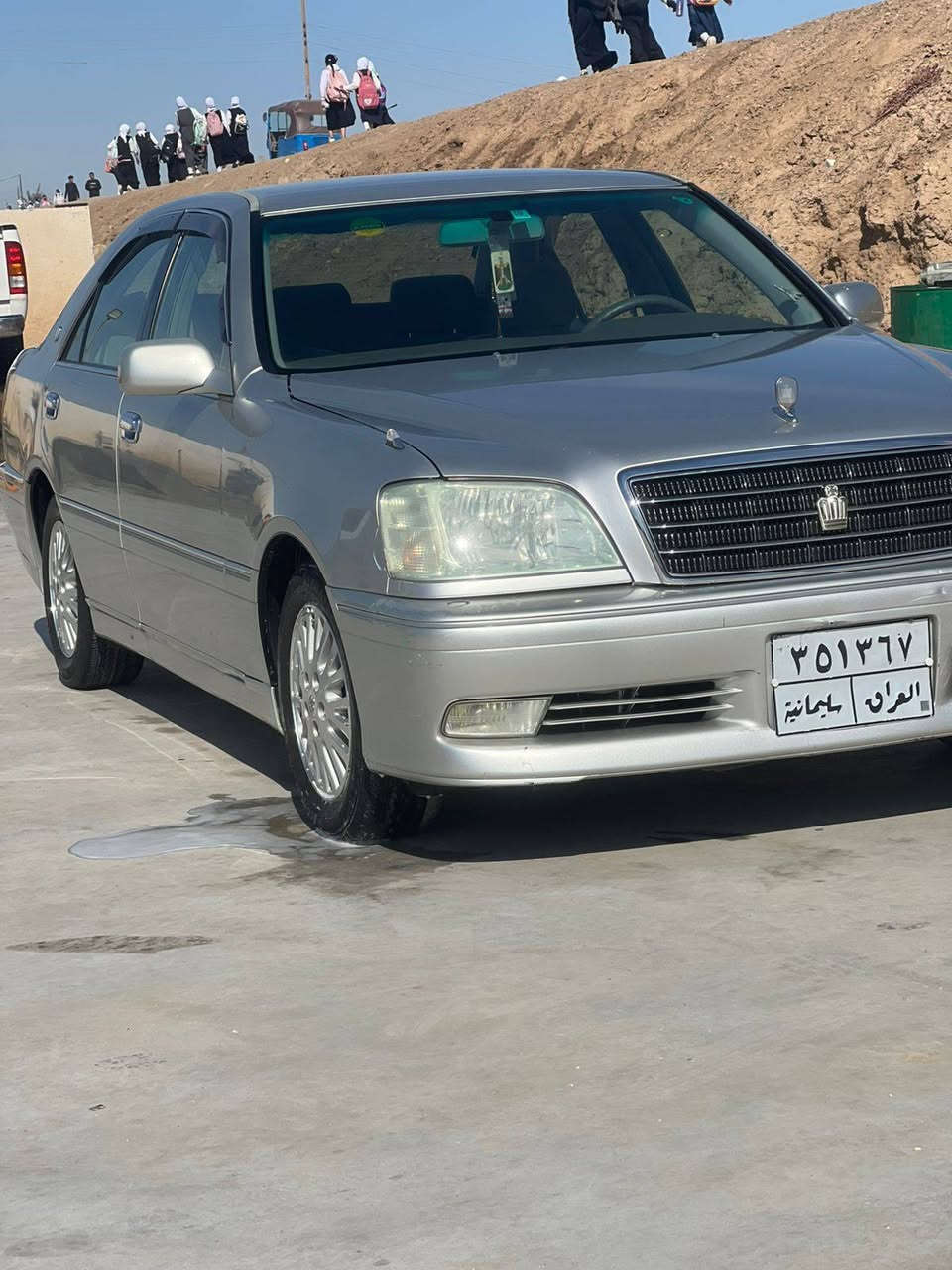 السلام عليكم جنون البيع موديل 2003سياره جديده تخم تاير حداديه كيرومكينه بالكارتون سياره جاهزه مجهزه بوجهك للشارع بيهه كصه جنطه العنوان العماره اللاستفسار خابر وتدلل ***********
