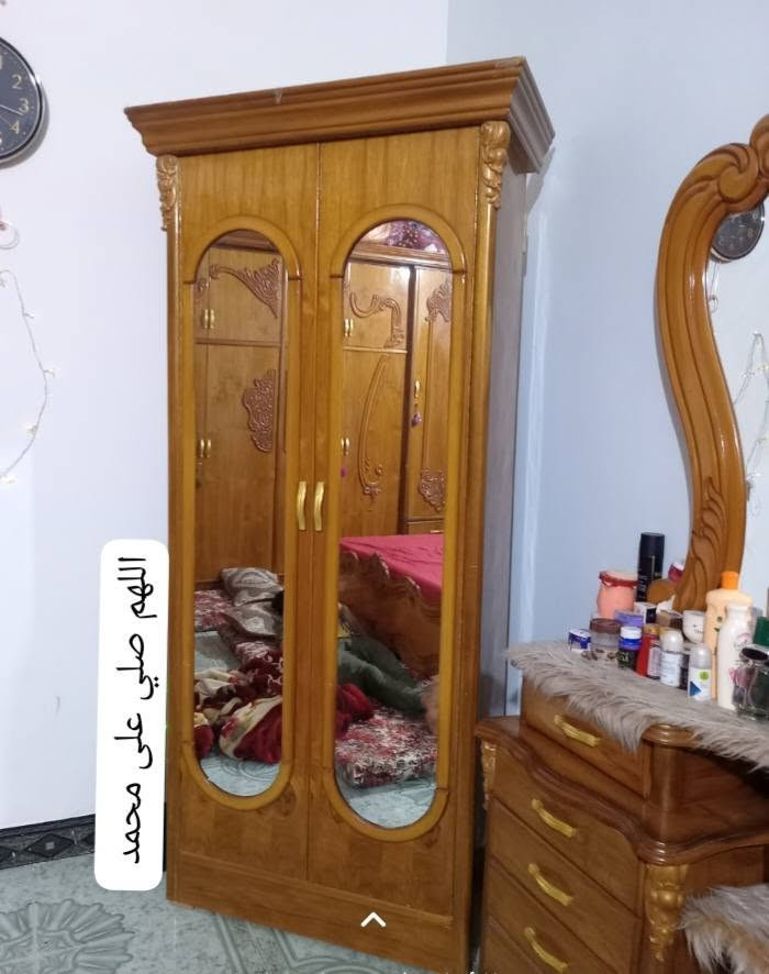 غرفة نوم للبيع سعر مليون وبيها مجال بسيط مع دوشك
سرير طفل بعده جديد 40وبي مجال 
التواصل ع ***********
