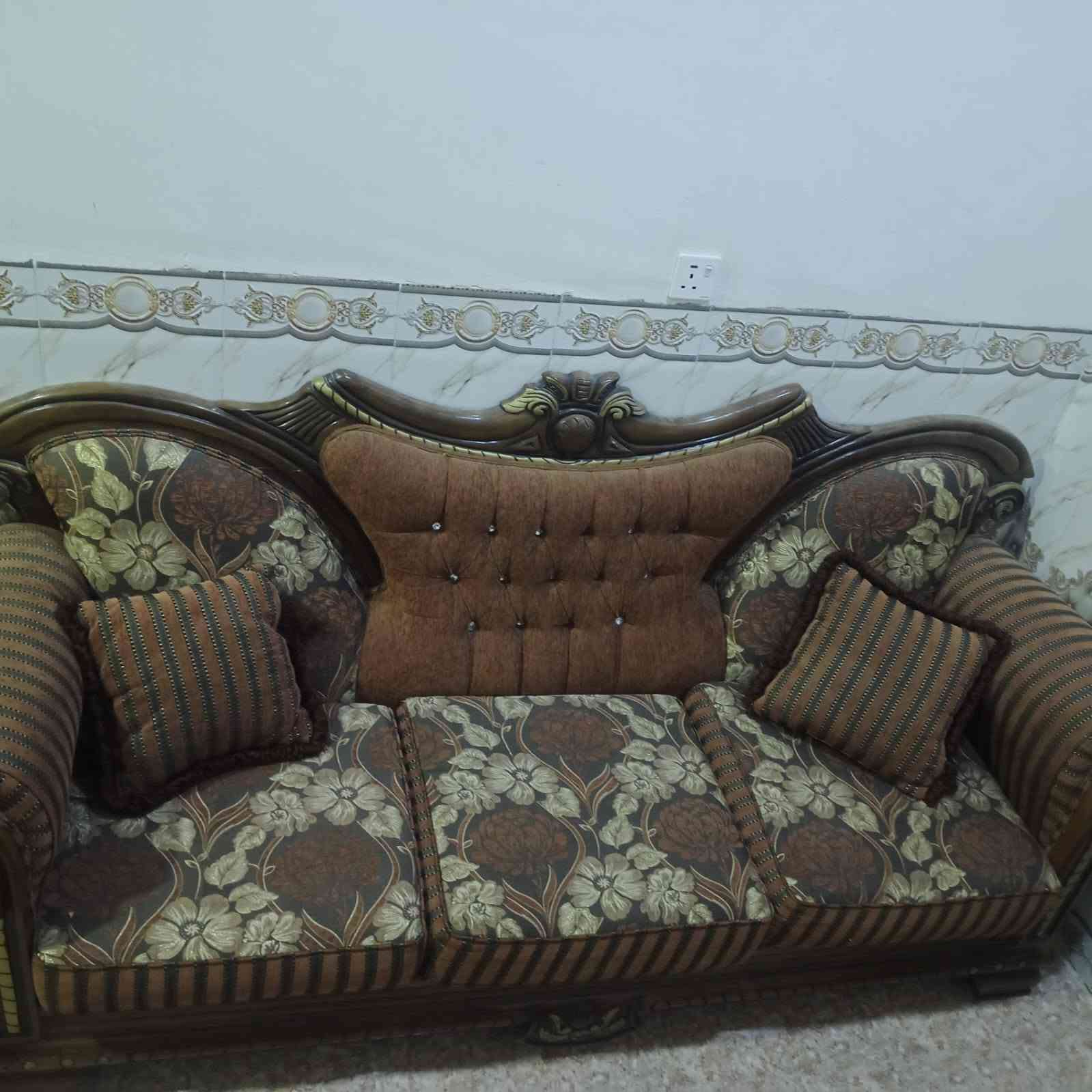 تخم للبيع الشراي يجي خاص نظيف كلش مع الطبلات


**إذا كنت صاحب هذا الإعلان وتريد حذفه لأي سبب، رجاءا أرسل رسالة إلى الدعم الفني**