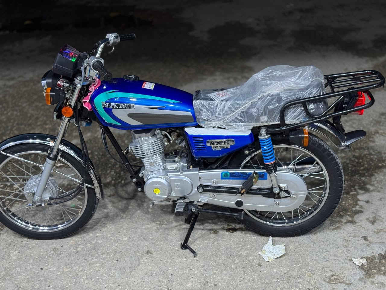 سلام عليكم دراجه نامه شلامجه مديل 23 البيع وشراي يدلل وهذه رقمي ***********
