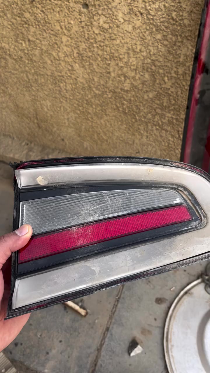 سلام عليكم بنيد جارجر ٣ فتحات يرهم من موديل ١٥ لحد ٢٣ مكاني بغداد البلديات ***********
