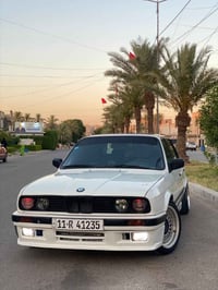 🫡 الحلال للبيع E30 السياره بيها مكينه 30دبل فانوص سكليتر كهرباء محرك ب...