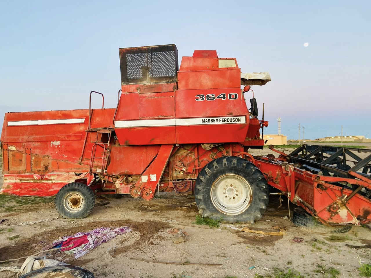 السلام عليكم للبيع دراسه فركسن 89رقم ديالى.للستفسار ***********
