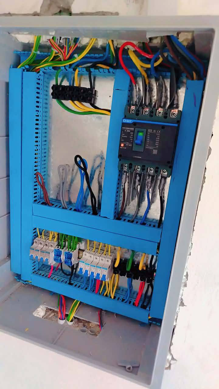 أبوفاطمة للتأسيسات الكهربائية والصحية مستعدون لعمل الدور والمباني بالطرق الحديثة للتواصل عبر الهاتف ***********
