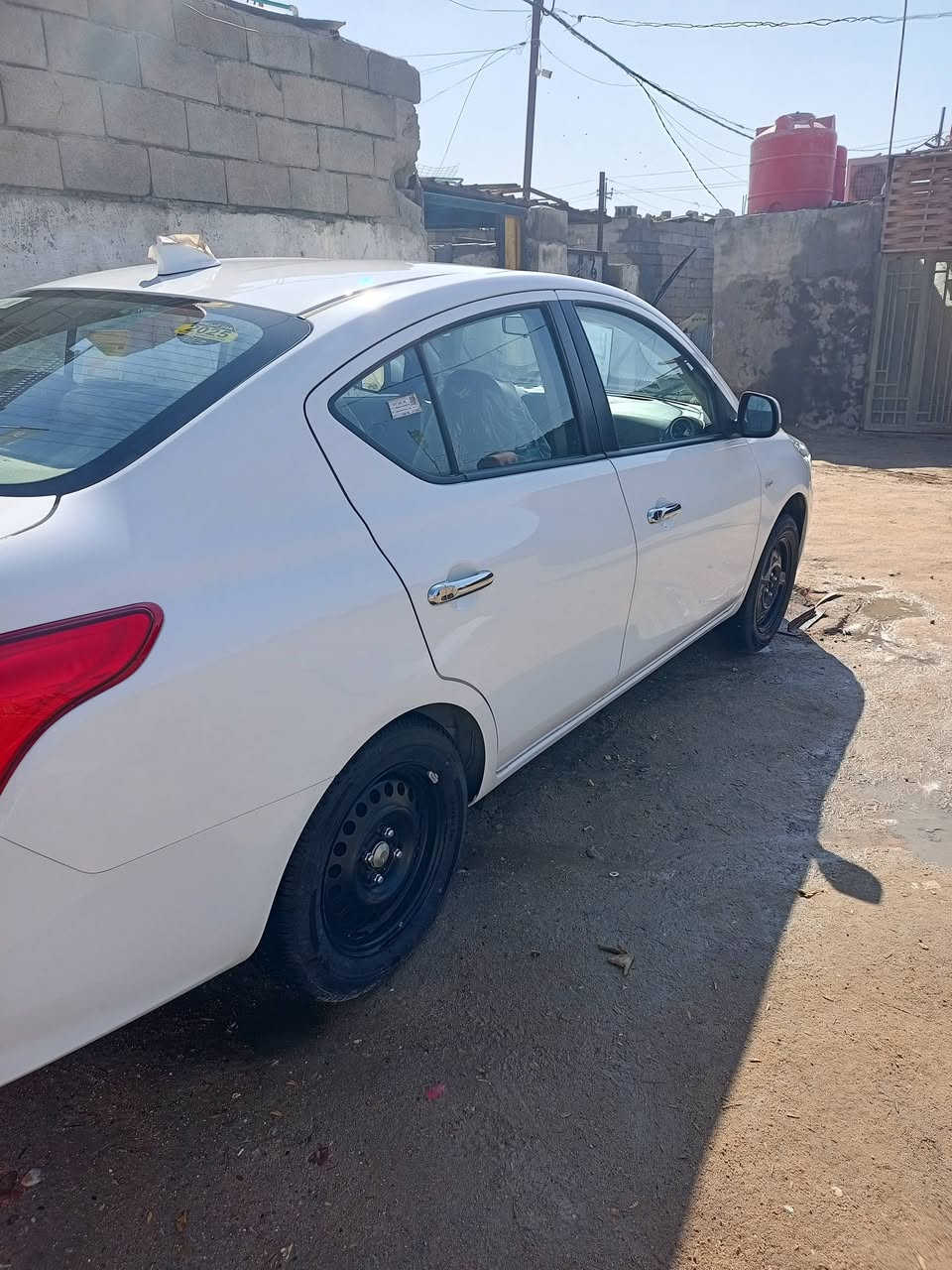 نسيان سني بليته زركه موديل 25كفاله عامه من زلغ زيرو
كامل مواصفات تحكمات شاشه
السعر 133
وكاله مجانيه 
 القبله شارع المدارس ***********
