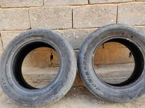 تايرات للبيع مالت النترا موديل 12 حجم 15 نضيفات الواحد ب 15 الف للاستفسار الاتصال على الرقم ***********
