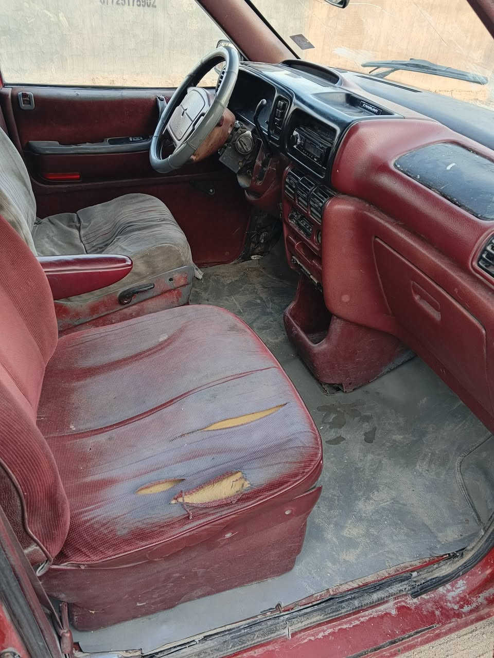 للبيع دوج كرايسلر موديل 94 انبار مشروع وطني سبعةراكب مكاني بغداد رقم موبايل ***********سعر سيارة 30$سنوية لغاية 28محرك وكير مكفولات كهربائيات كلة شغالة دواخل نضيفة حدادية امامي خلفي جديد جام وكيجات كلة شغال سيارة مصفرة غرامات موجود واتساب
