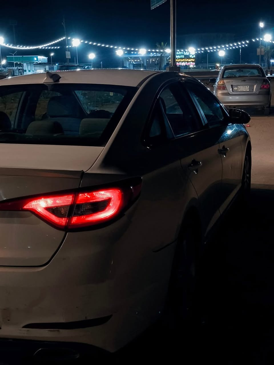 سوناتا 2016 لون ابيض لؤلؤي كلين حادثه فقط بارد بالجاملغ الامامي مال جناي من زمان عدنه صارله 6 سنوات  رقم اربيل 
بيه كم مكان تشليع بالصبغ بالقماره فقط قابلات للتصليح ***********
مكانه بالنجف اتصال فقط
سعرها 105
