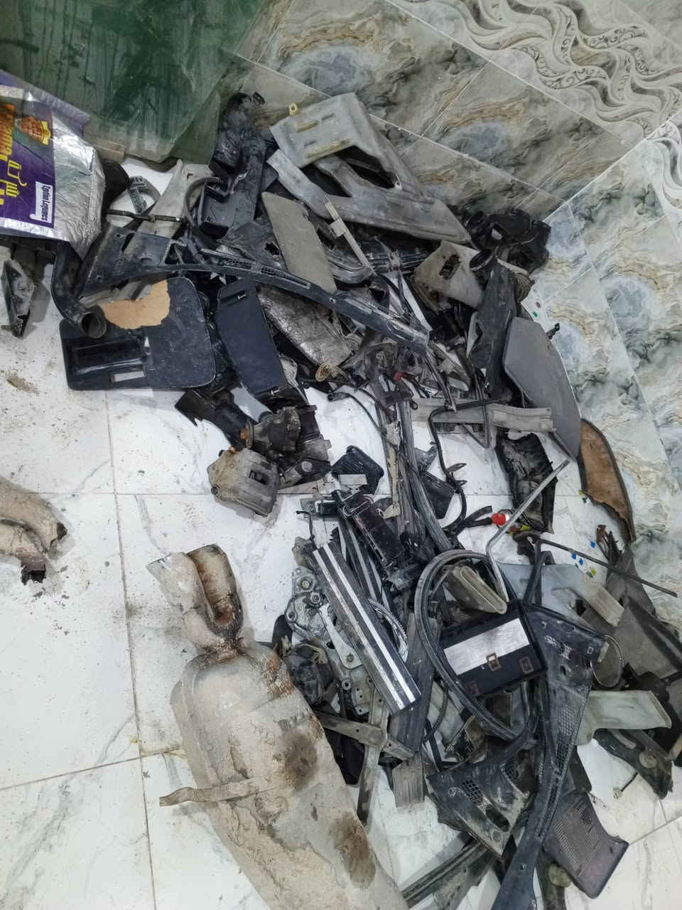 بي ام 525 تفصيخ تفصيخ سياره كامله مفصخه ادوات احتياطيه العنوان موصل خدمه توصيل ***********
مكينه 6 فل هيه وتفرعاته او عاموديه لاصرف ولانفخ 
تحويره كامله كير توماتيك
اكسل
كاردن 
عربانه 
كزوز 
تانكي
راديتر 
بانكه 
بور 
دينمو
دبو بريك
حساس 
سكريتر 
نوزلات 
شوته 
سلف 525
سلف 535
وايرات بلكات 
ماطور تدفئيه 
طبلات فلنجات 
منضومه تبريد كامله وكمبريسر
ارفيو 525
ارفيو 535
ماطور ماسحات
عقل مكينه 525
عقل مكينه 535
عقل كير    525
عقل كير    535
ضفيره مكينه 535
ضفيره مكينه 525
ضفيره كير     535
ضفيره كير     525
ضفيره فيوزات 525
ضفيره فيوزات 535
ضفيره داخل وكارتات 535
ضفيره داخل وكارتات 525
ضفيره دشبول 525
ضفيره دشبول 535
___________________
سستم ابيض بدون ضرر او معجون او صبغ
بوند
صندوك
جاملغات 
ابواب 
دعاميه خلفيه كامله هيه وبراكيت وترايش
بك لايتات 
بلجكتورات 
ايشارات 
يدات ابواب خلفي 
ماطورات جام
جامات 
نيكلات 
دركه ستيرن 
كشنات 
احزمات 
جكمجه
