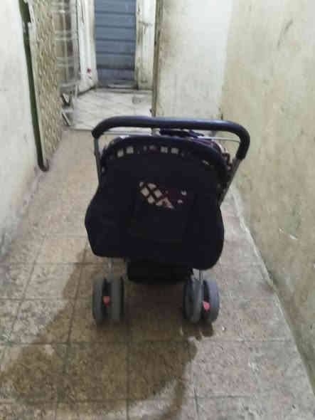 سلام عليكم عربانه اخت الجديده خواتها ب75
نضيفه تايرتها جدد سعر 35 وبيها مجال 
***********
