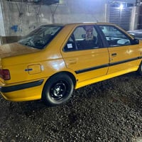 سياره بيجو 18 رقم انكليزي  بيها منضومه غاز مصفره سياره جاهزه كبل لشارع...