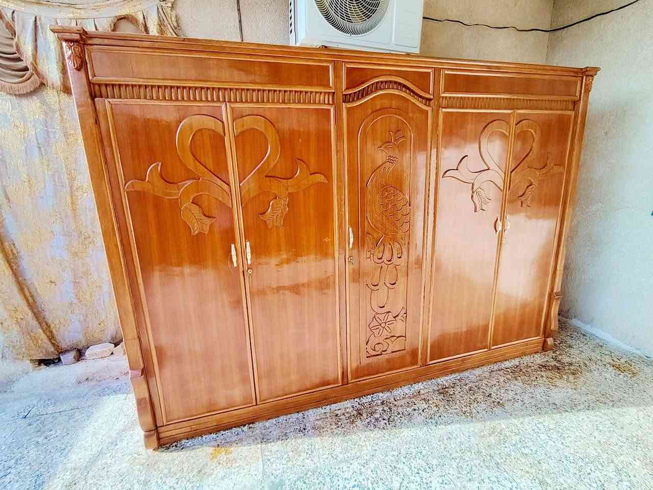 كنتور صاج شغل الحلة ظهر جرجوبة 6 بيبان ب 275 ألف + كنتور صاج 5 بيبان ظهر جرجوبة دنك جاوي ب 250 ألف *********** العمارة حي العسكري نهاية سايدين حي الفنانين
