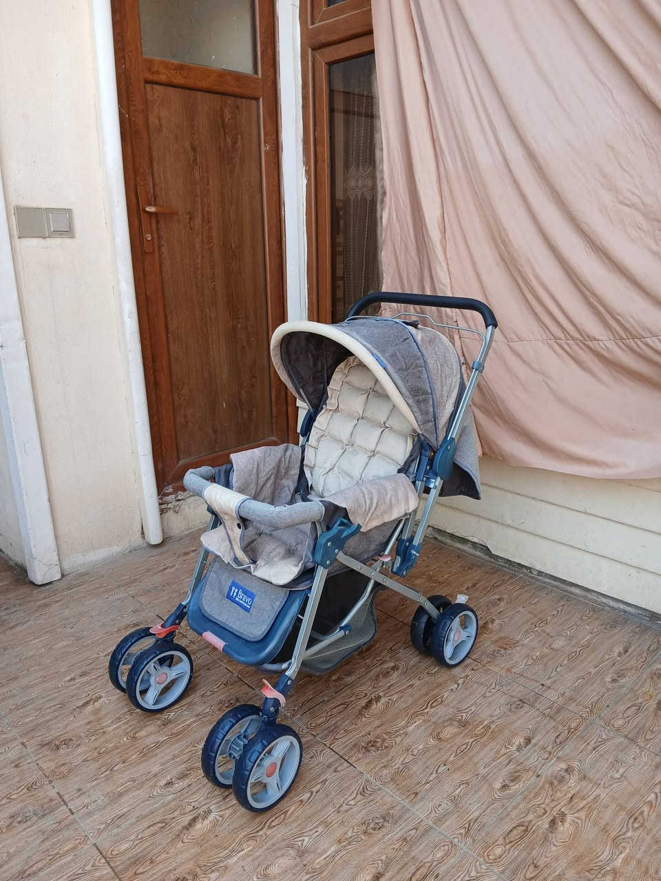 کلهم مضبوط ونضیف ، بالاسعار المناسب ، مکاني السلیمانیە
توصیل موجود في جمیع المحافظات .


**إذا كنت صاحب هذا الإعلان وتريد حذفه لأي سبب، رجاءا أرسل رسالة إلى الدعم الفني**