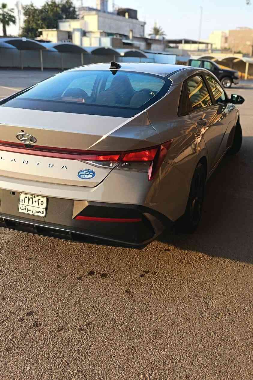 السلام عليكم النترا 2023 وارد كندي صور حادث بل منشور مكينه 2000 دوش سيارة جديد بدون رقم بدون ارباك حادثه يخبل
موصفات تحكم جهتين رادار 3 تشغيل عن بعد بصمه سعره 130 وبيه مجال حك جيه ***********
