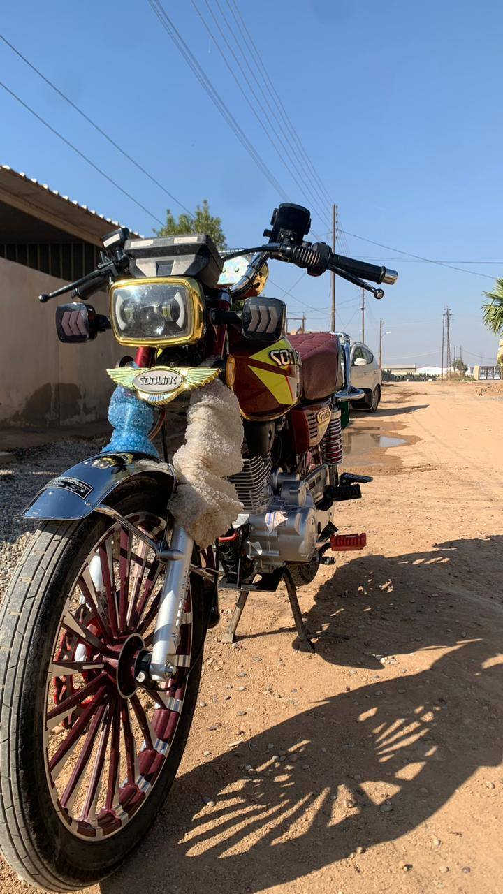 السلام عليكم دراجة سونلك 5كير 24 محدث25
كلو وضع شركه سعر 700 وبي مجال مكان حويجه داخل 
الرقم: ***********
