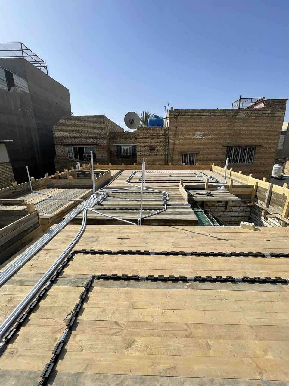 بِـسْمِ الله الرَحـمٰن الرَحـِيم
♾👇قيم حسب نضرك👇♾ 
_دقه العمل واستلام المواقع مهمتنا👤
_امن بيتك لضمان مستقبل افضل 👌
_مستعدين لتنفيذ كافه المشاريع
 🌀بادارة  مهندس احمد 
📌تأسيسات كهربائية عامة
-نظام بوري دفن 
-نظام سبالت دفن 
-نظام واير سيمنز 
-بوردات منزليه
-منظومة كامرات 
-تنصيب سبالت بطرق حديثة
-صيانه واعاده بورات الكهرباء التالفه
-نظام اناره حديث 
-نظام اناره لد بروفايل 
-اناره مخفيه بايات درج 
-عمل متكامل باحدث الطرق 
الهندسيه المبتكره
للتصال برقم  / وتساب ***********
