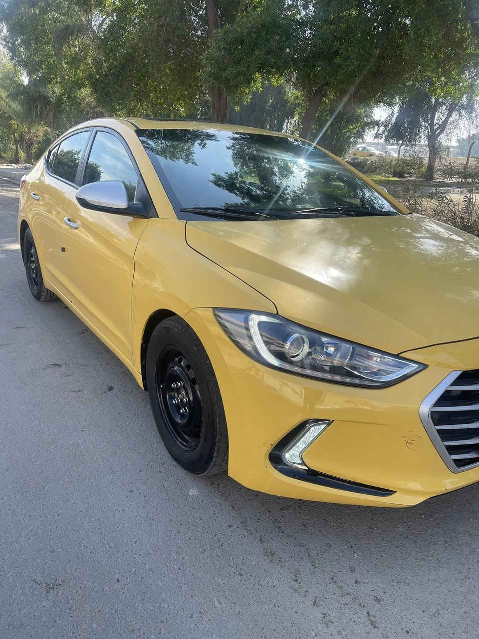 النتره 2017وارد امريكي حادث جاملغ امامي ايمن السياره جديده جداً او جاهزه من كلشي المواصفات فول 1/1رقم بغداد دولي بسمي محرك 2000دوش ماشيه 92الف السعر 123 اوبيها مجال العنوان بغداد الامين الثانيه رقم الهاتف ***********
