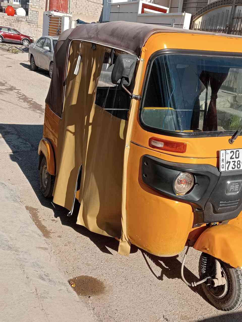 السلام عليكم ورحمة الله وبركاته تتوفر تك تك موديل 18 داخله بل 19 رقم وسنويه نكليزي التكنك جاهزة من كلشي ***********
