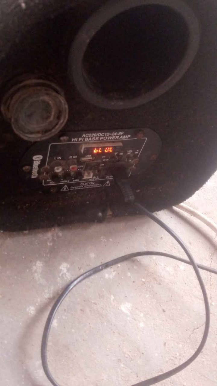 سماعه باله مال محل معمل مناسبات صوت مضخم تحكم بلوتوث اواكس بيهه السعر ٤٠ الف عنوان بغداد باب معضم بغداد, العراق


**إذا كنت صاحب هذا الإعلان وتريد حذفه لأي سبب، رجاءا أرسل رسالة إلى الدعم الفني**