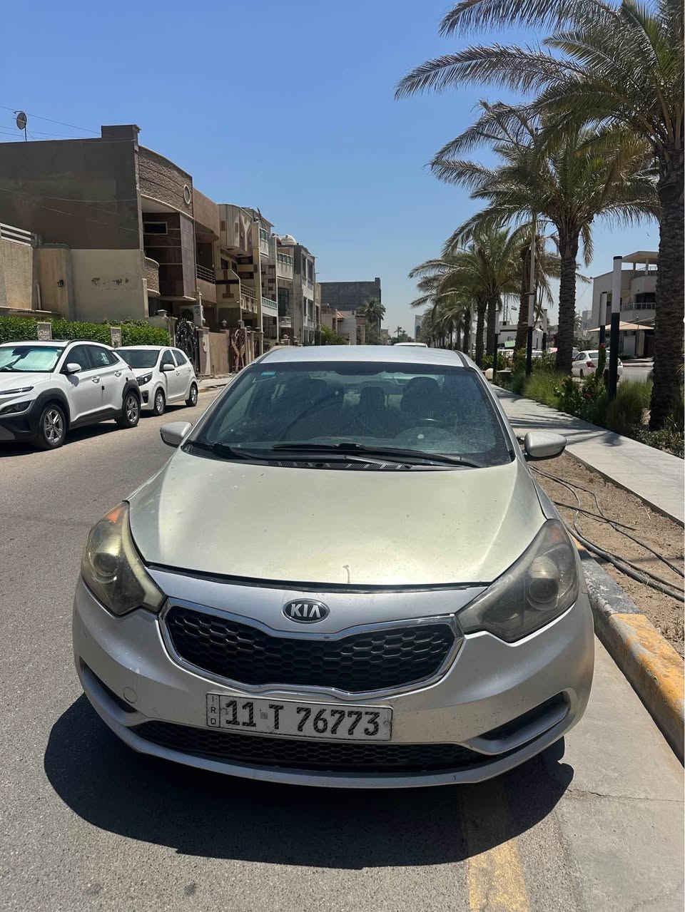 فورتي 15
بغداد بأسمي بيه قطع صبغ سونار مرفق ويا منشور 
دواخل صاج حداديه امامي خلفي جديد 
محرك مفتوح  كير كيس مفتوح فقط 
سعر ٨٩ وبيه مجال 
مكاني بغداد دوره 
*********** بغداد, العراق
