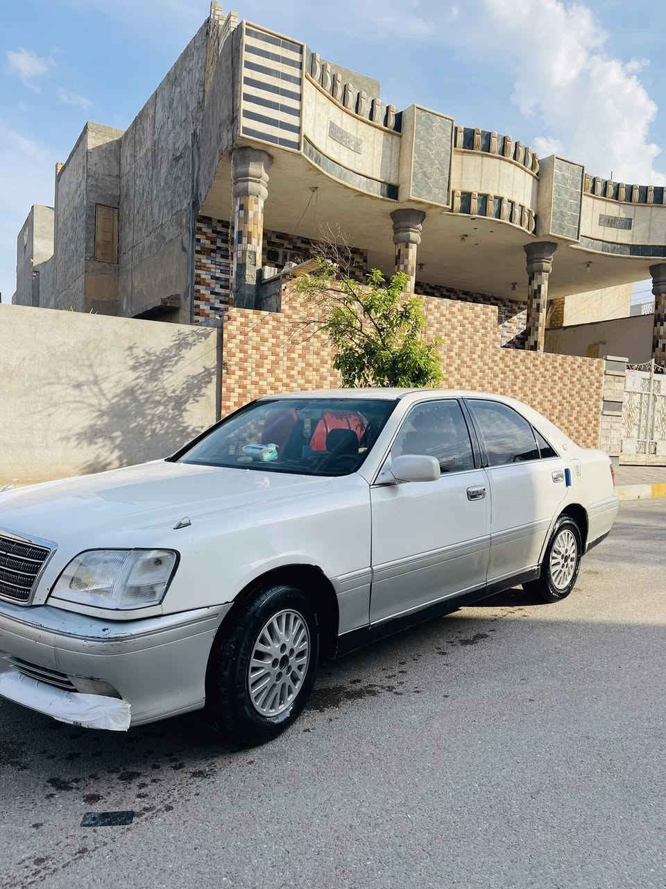 سلام عليكم ملكه للبيع موديل2001سياره كير مكينه جديد دكمه وحده  كصتين سعر 29وبيها مجال مكاني صلاح الدين قضاء الدجيل ***********
