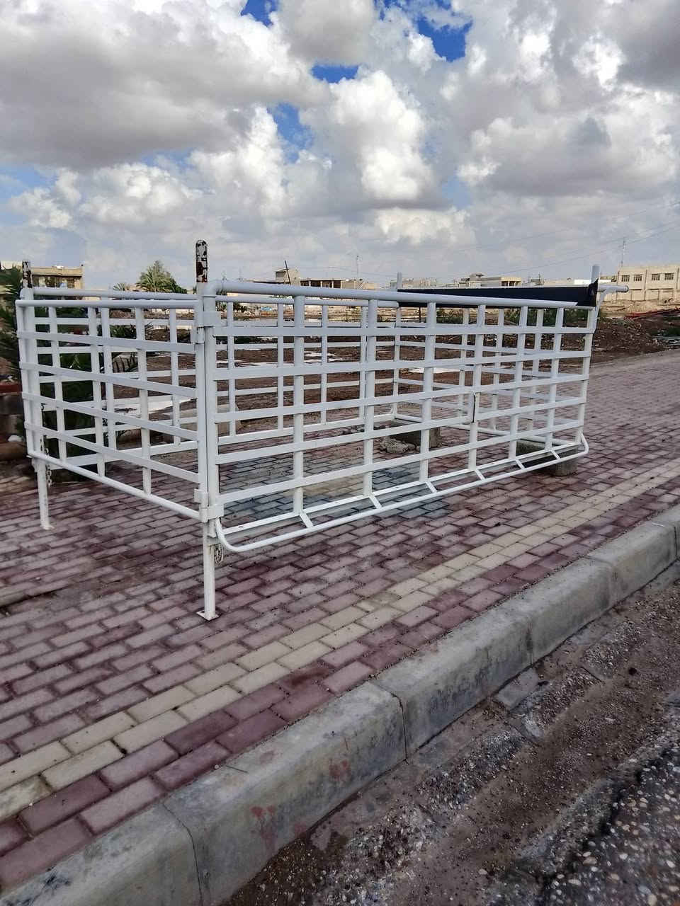 محجر فحل ***********
