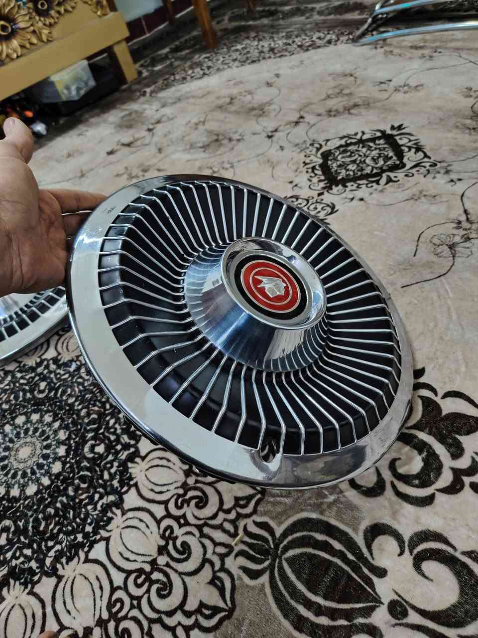 السلام عليكم للبيع حجم ١٤ عنوان بغداد السيدية متواجد خاص ***********
