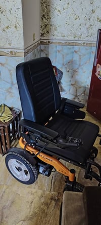 عربانة كهربائية جديدة وغير مستعملة سعرها ٥٠٠ الف  قفل  الاتصال على هذا...